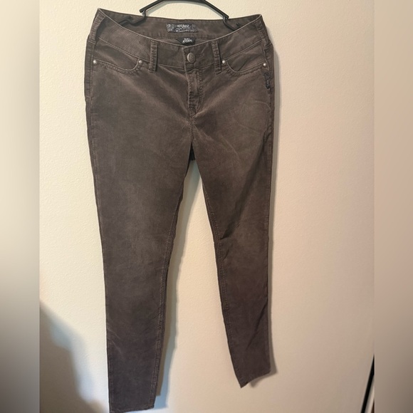 Silver Jeans Brown Corduroy Jeggings - Picture 1 of 4